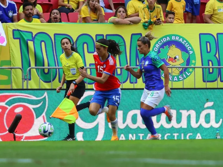 La Roja Femenina Sufre Dura Goleada Ante Brasil En El Debut De Luis